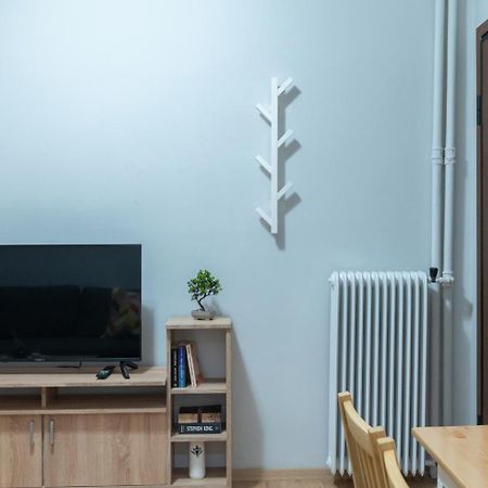 Entire Apt, 2 Bdrm, City Center Atény Exteriér fotografie